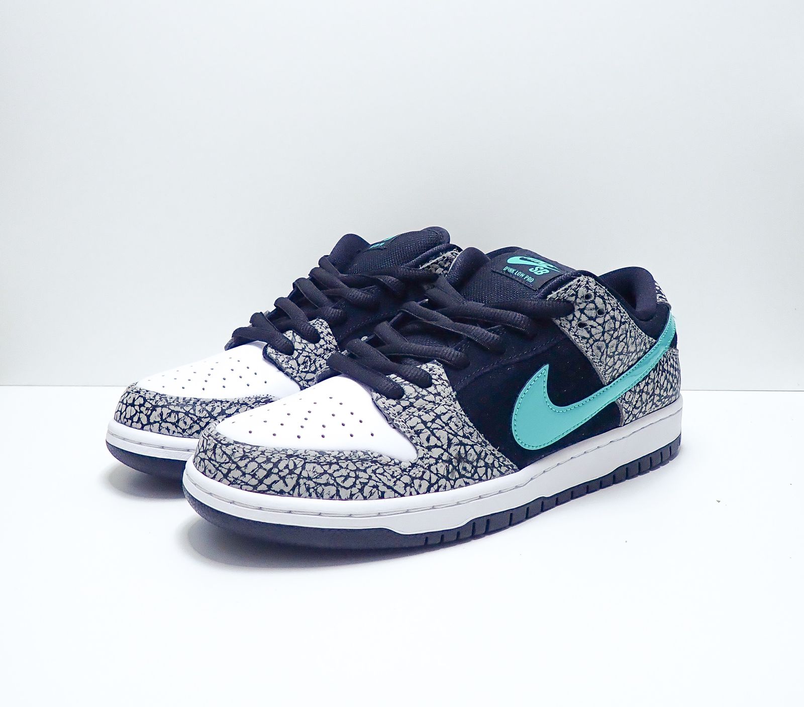 dunk low elephant