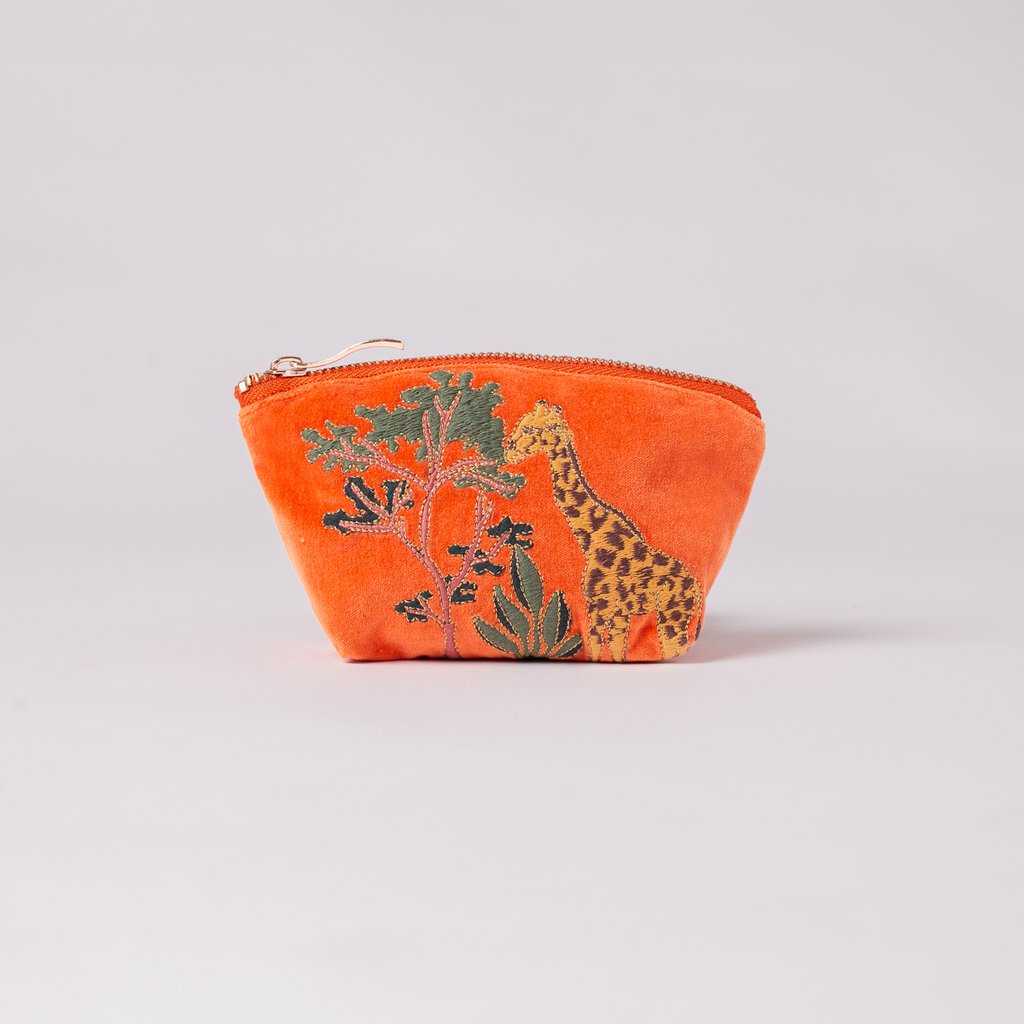 elizabeth scarlett coin purse