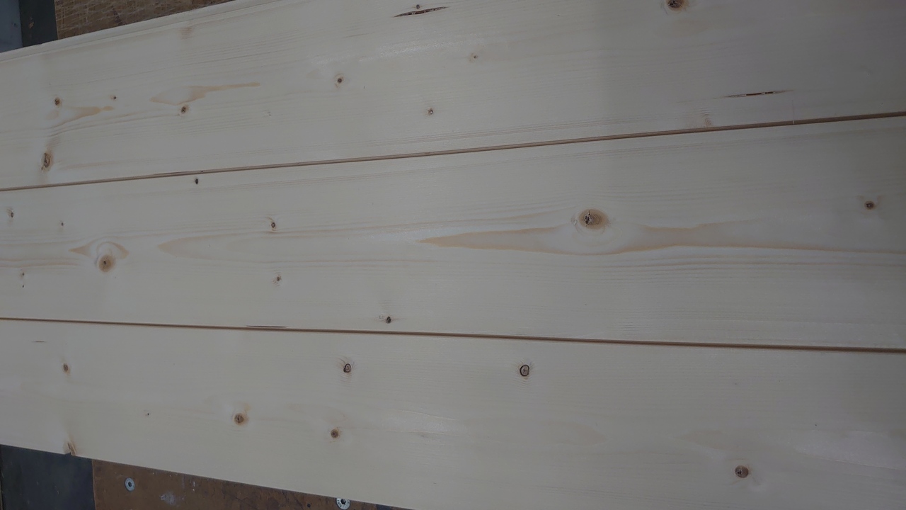 14x120 Slätspont gran A, obehandlad, 2mm spår - Innerpanel | Råneå Bygghandel