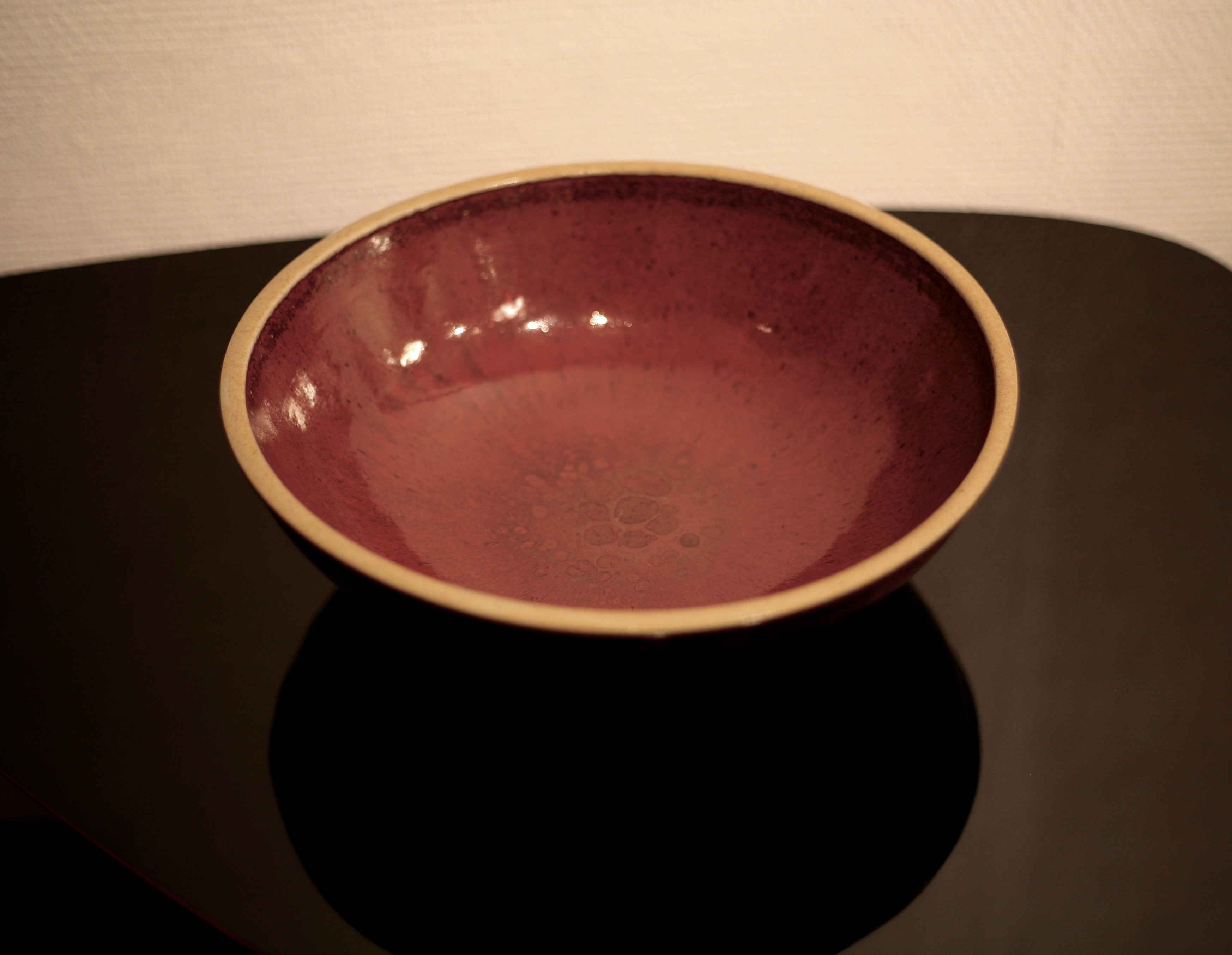 Henning Nilsson - Stoneware bowl, sangre de toro glaze