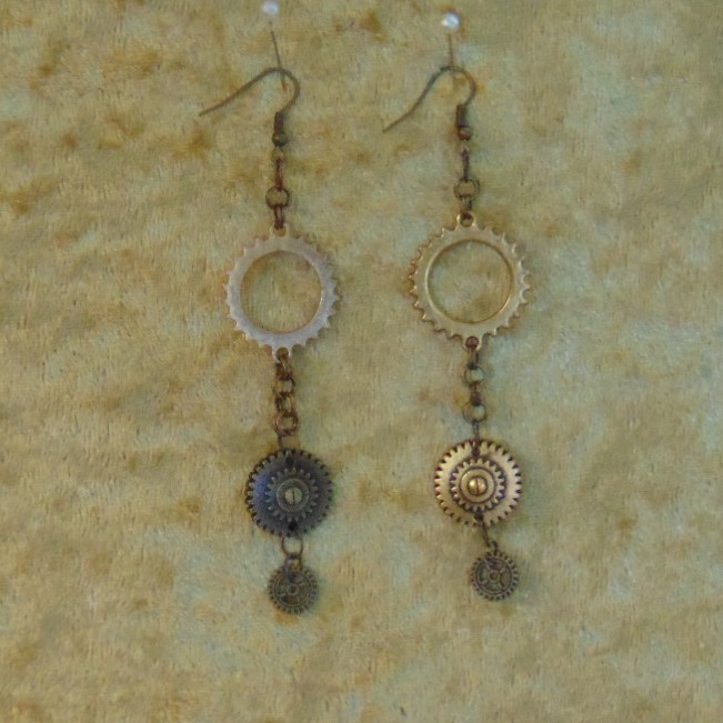 Earrings - Drop of 3 Different Sized Cogs