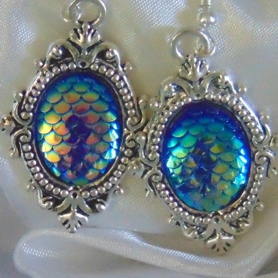 Earrings - Silver Metal Cabochon with Fish Scale Centre