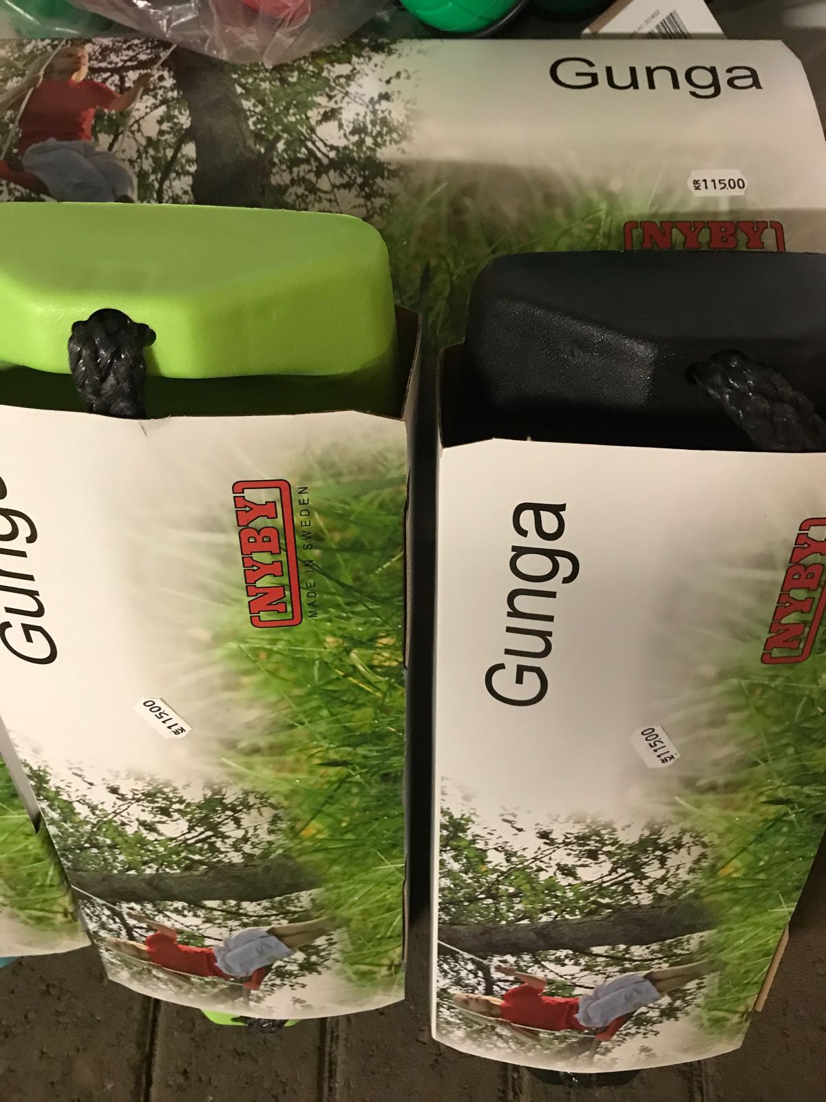 Gunga plast rosa el grön