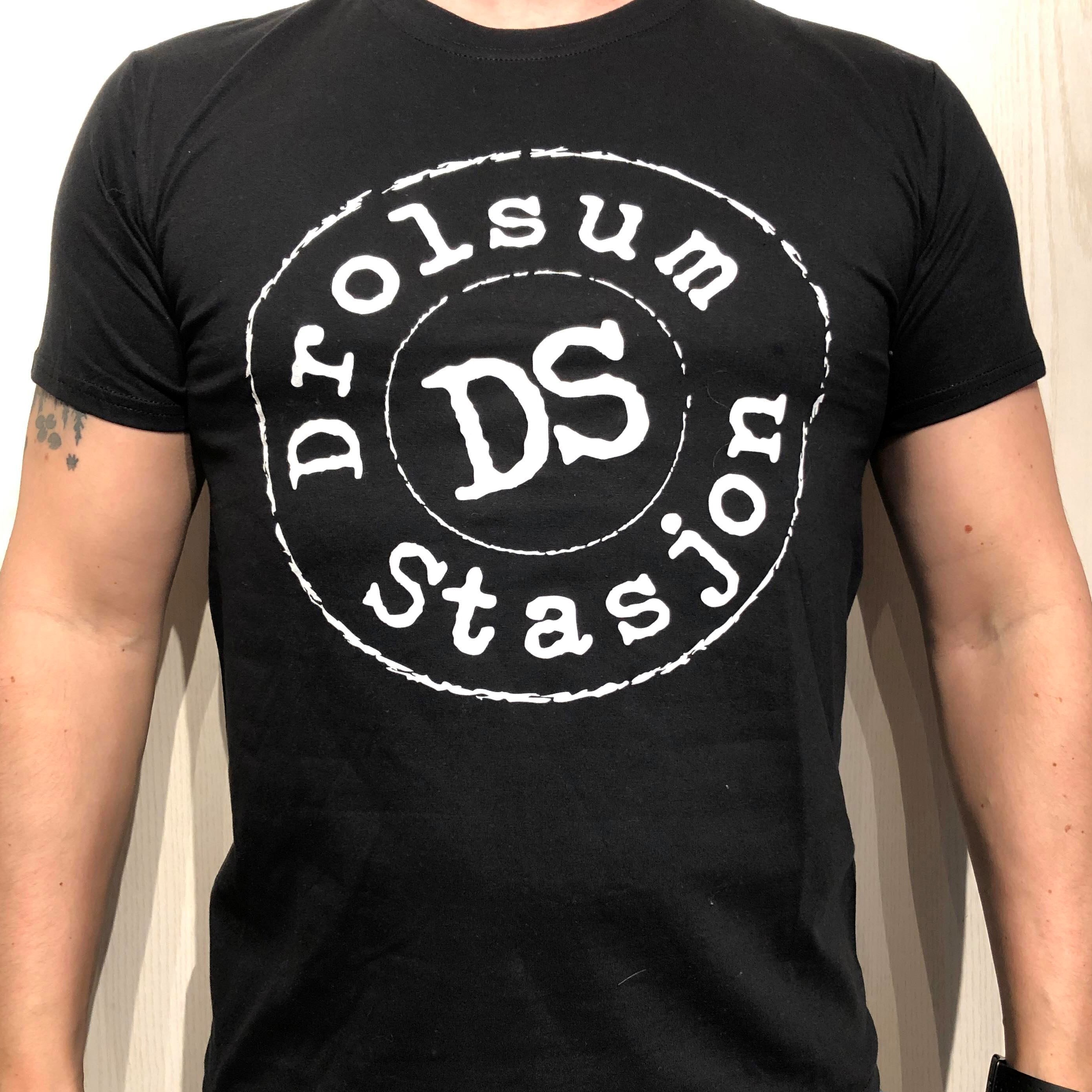 T-skjorte: DS (sort, unisex)