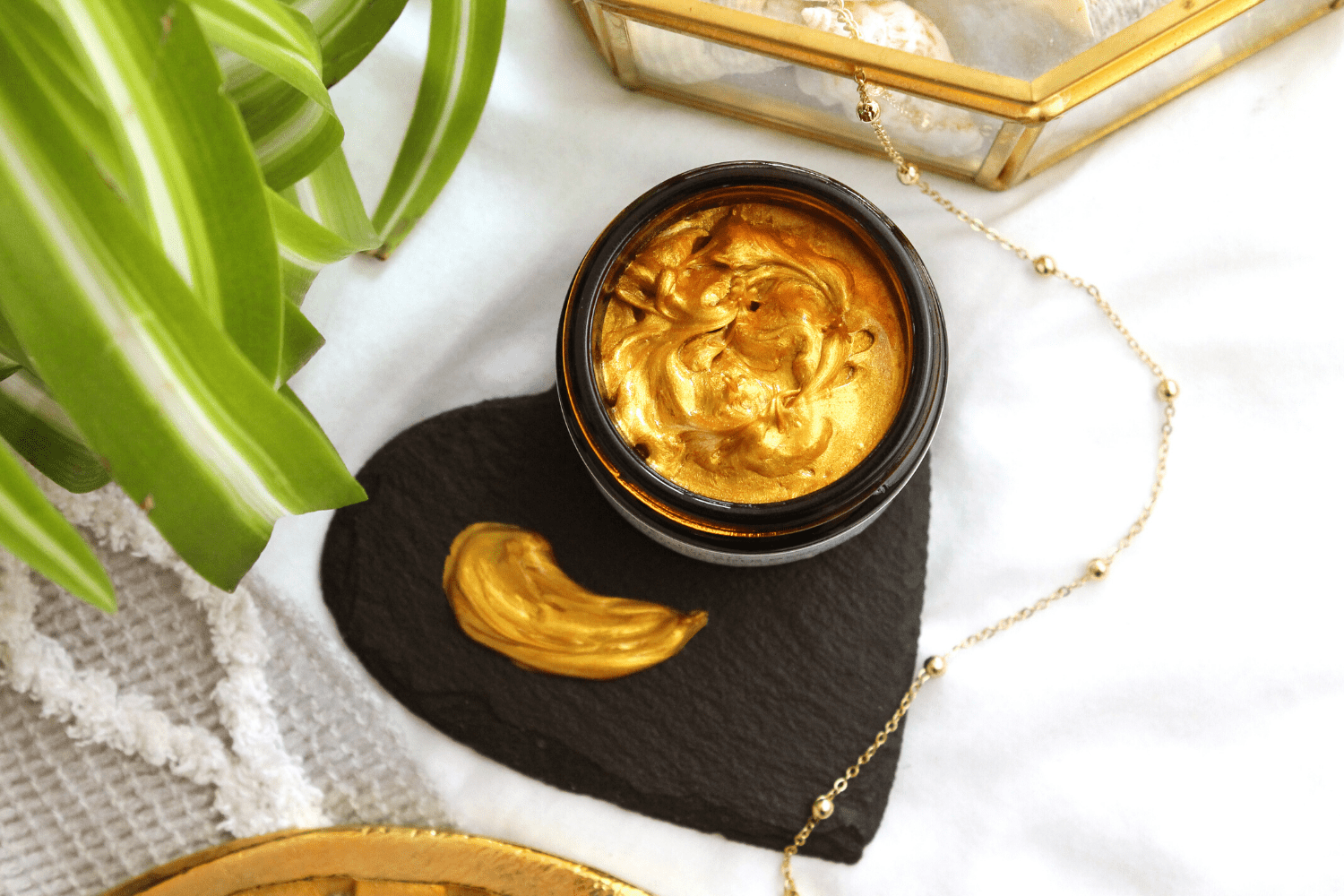 Evolve Beauty - Bio-Retinol Gold Mask (30ml)