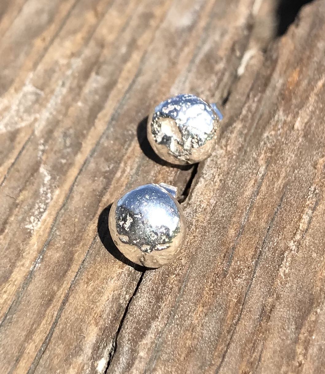 Pebble Stud Earrings in Recycled Silver