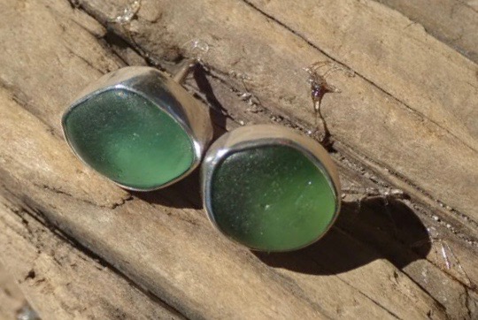EST44 Eco-silver Sea Glass Earrings Seaham with Sage Green and Light Olive Green Sea Glass