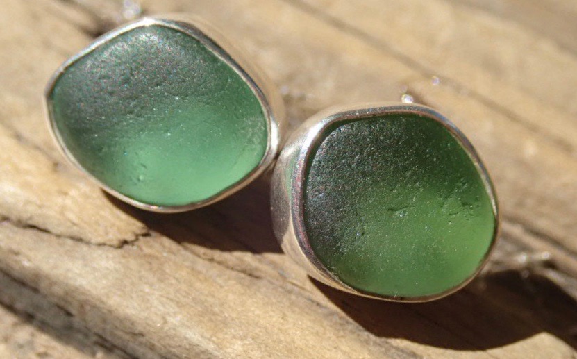 EST44 Eco-silver Sea Glass Earrings Seaham with Sage Green and Light Olive Green Sea Glass
