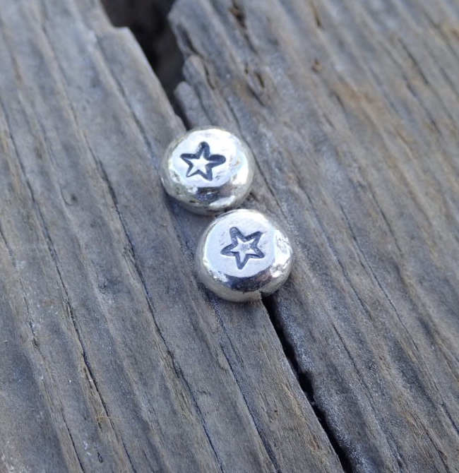 Pebble Studs in recycled silver (spiral, stars, frosty finish) 6mm 