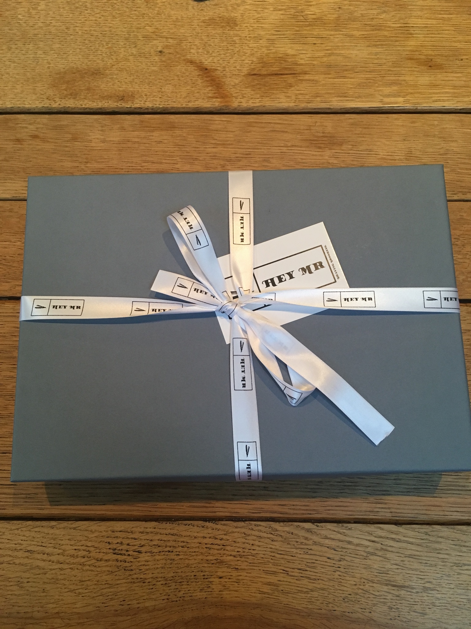 Heymr gift packaging & ribbon