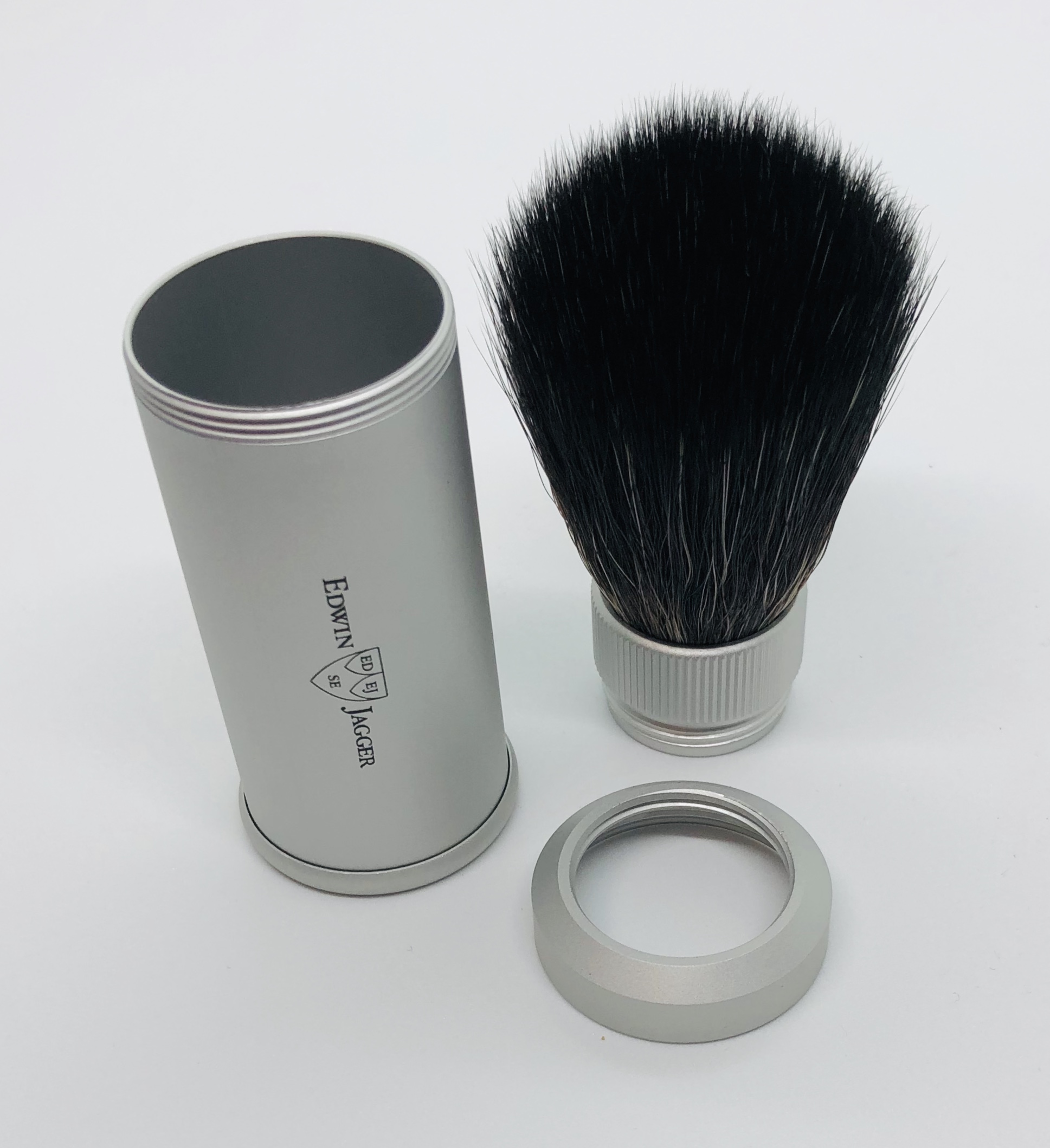 Travel brush edwin jagger silver synthetic