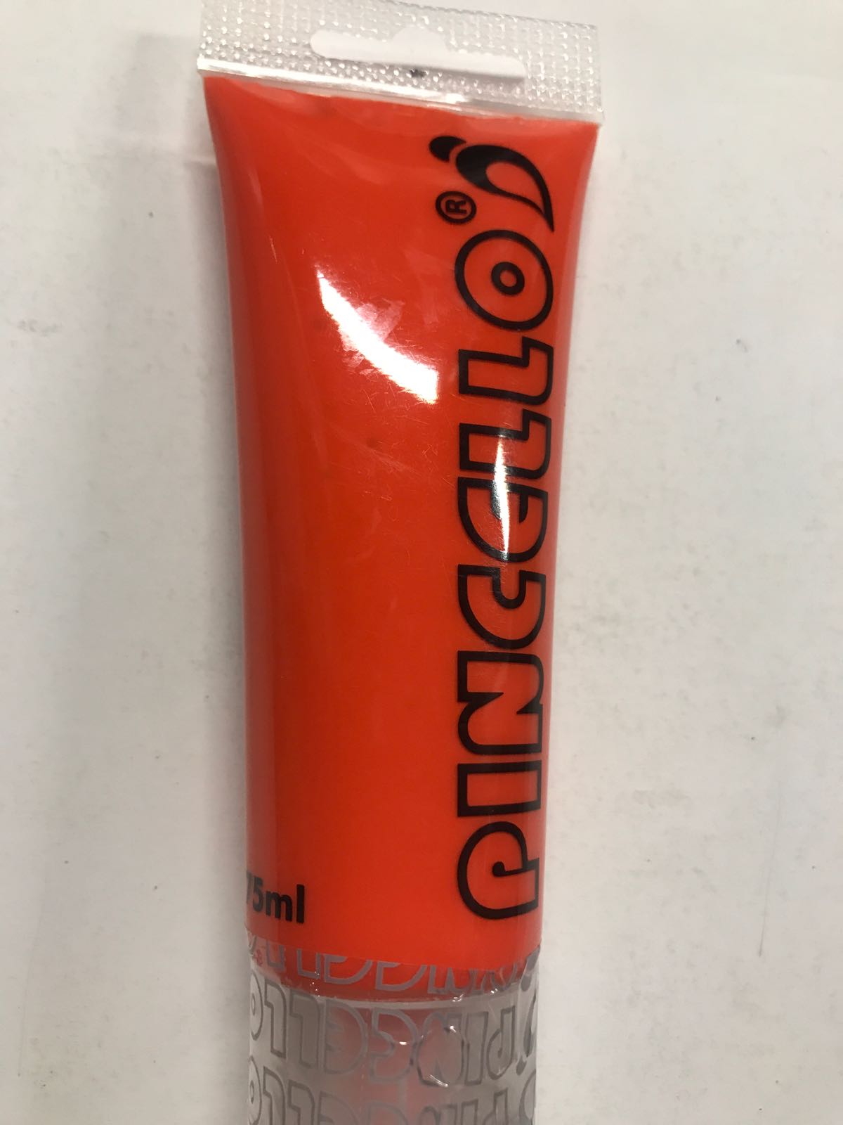 Akrylfärg  tomatröd