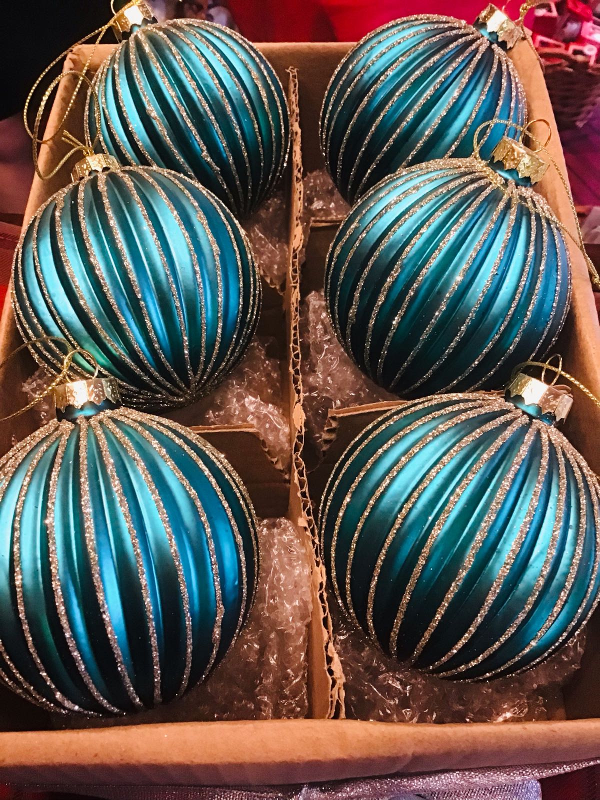 Box of 6 teal glass baubles 