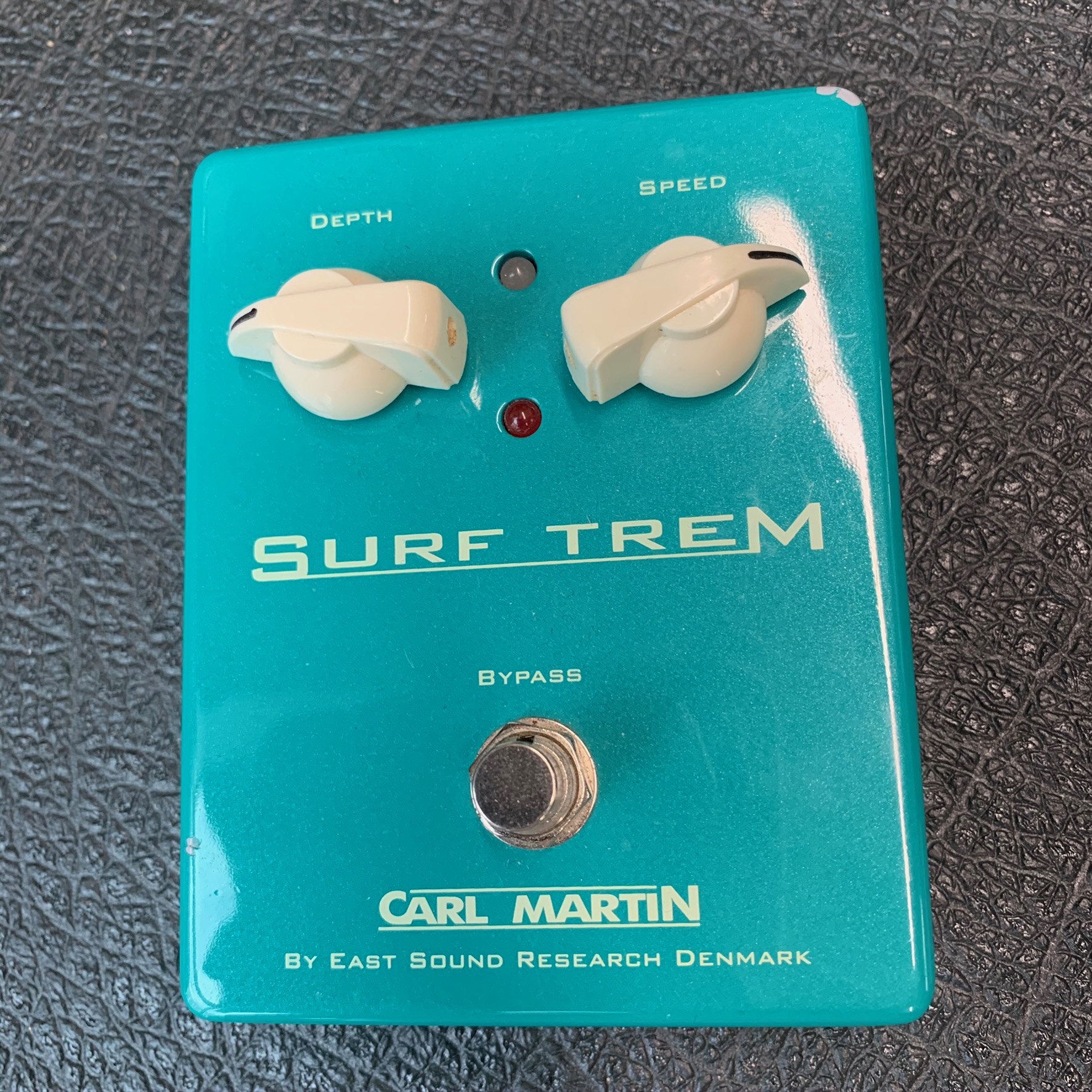 Carl Martin V2 Surf Trem (Square Box)