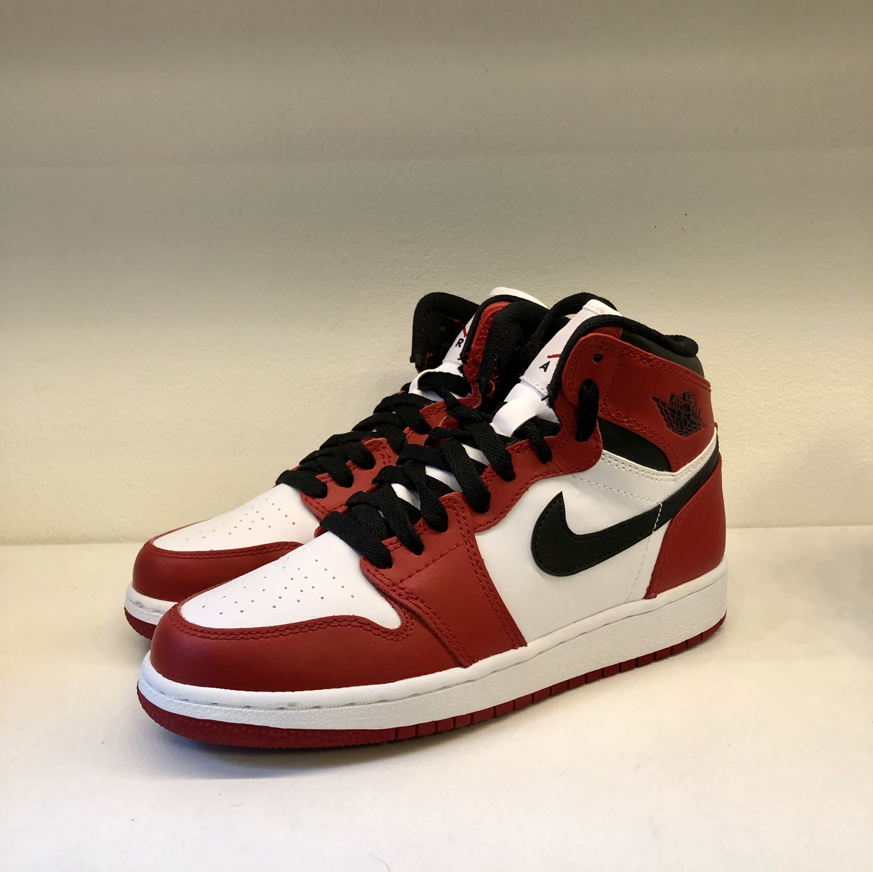jordan 1 retro chicago gs