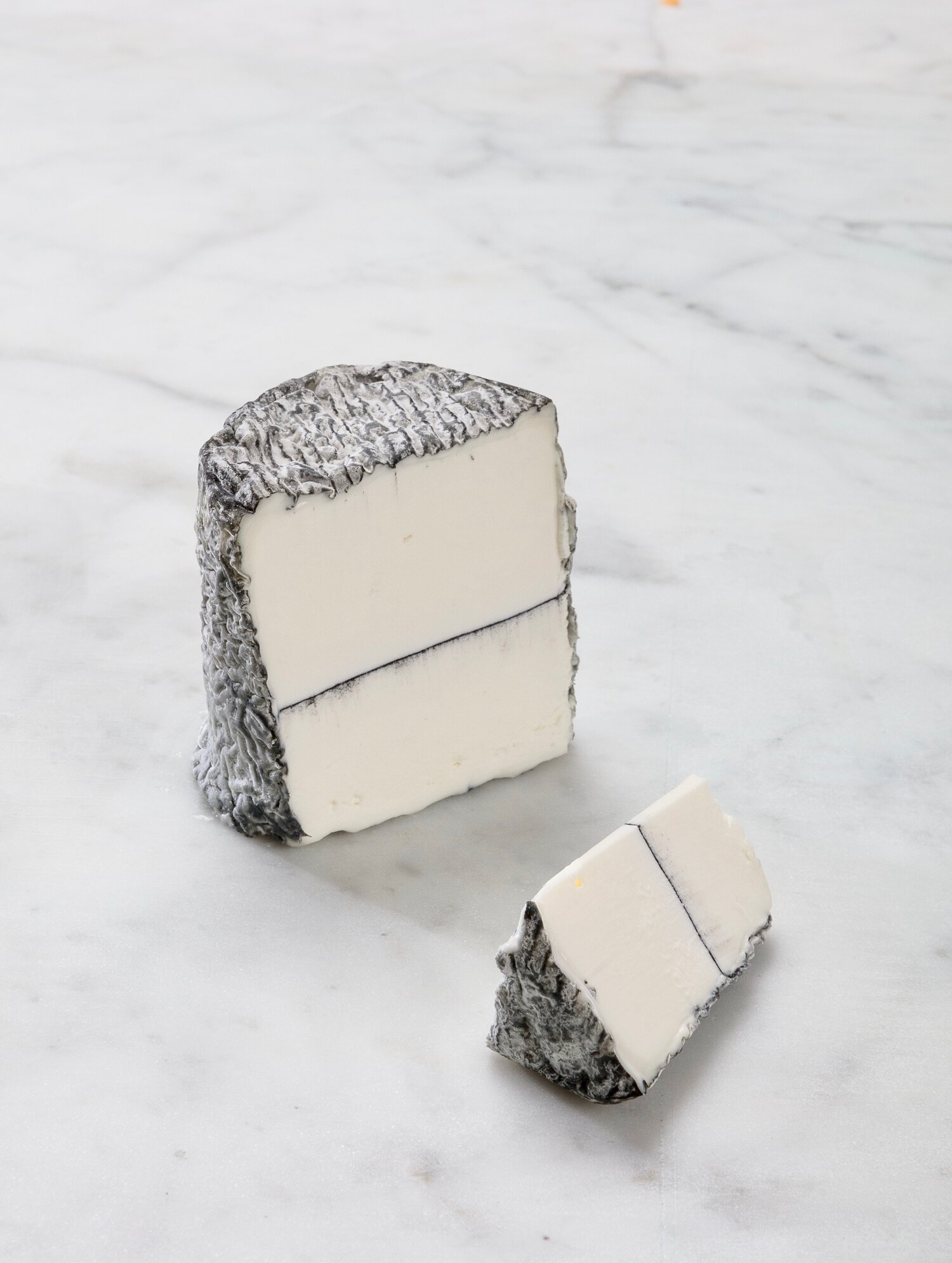 Ashlynn - A Soft Creamy Goat's Cheese, Coated in Ash 200g