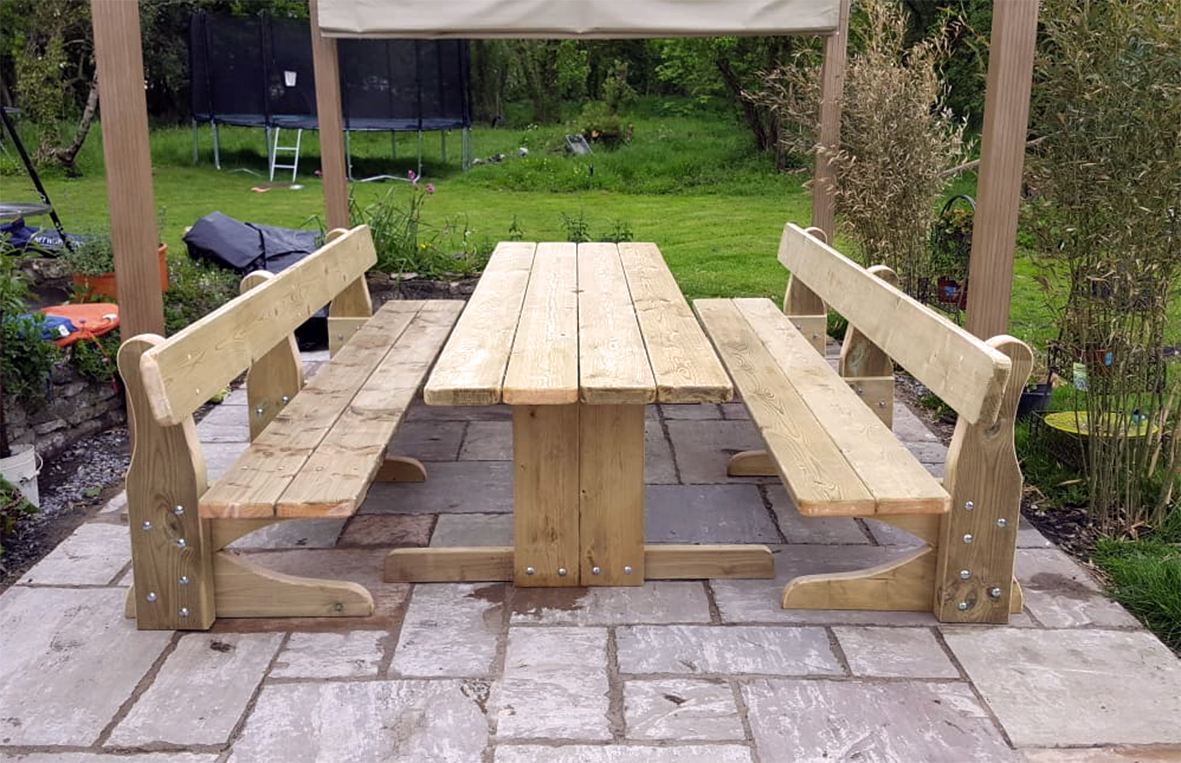 Family Feast Table with Bench Seats 