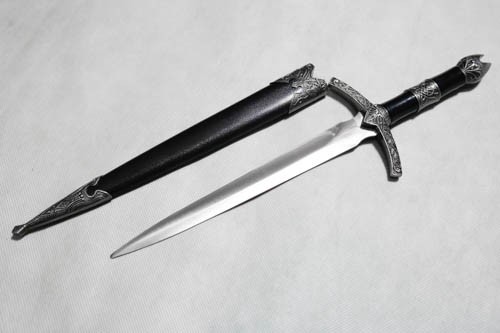 lord of the rings witch king sword