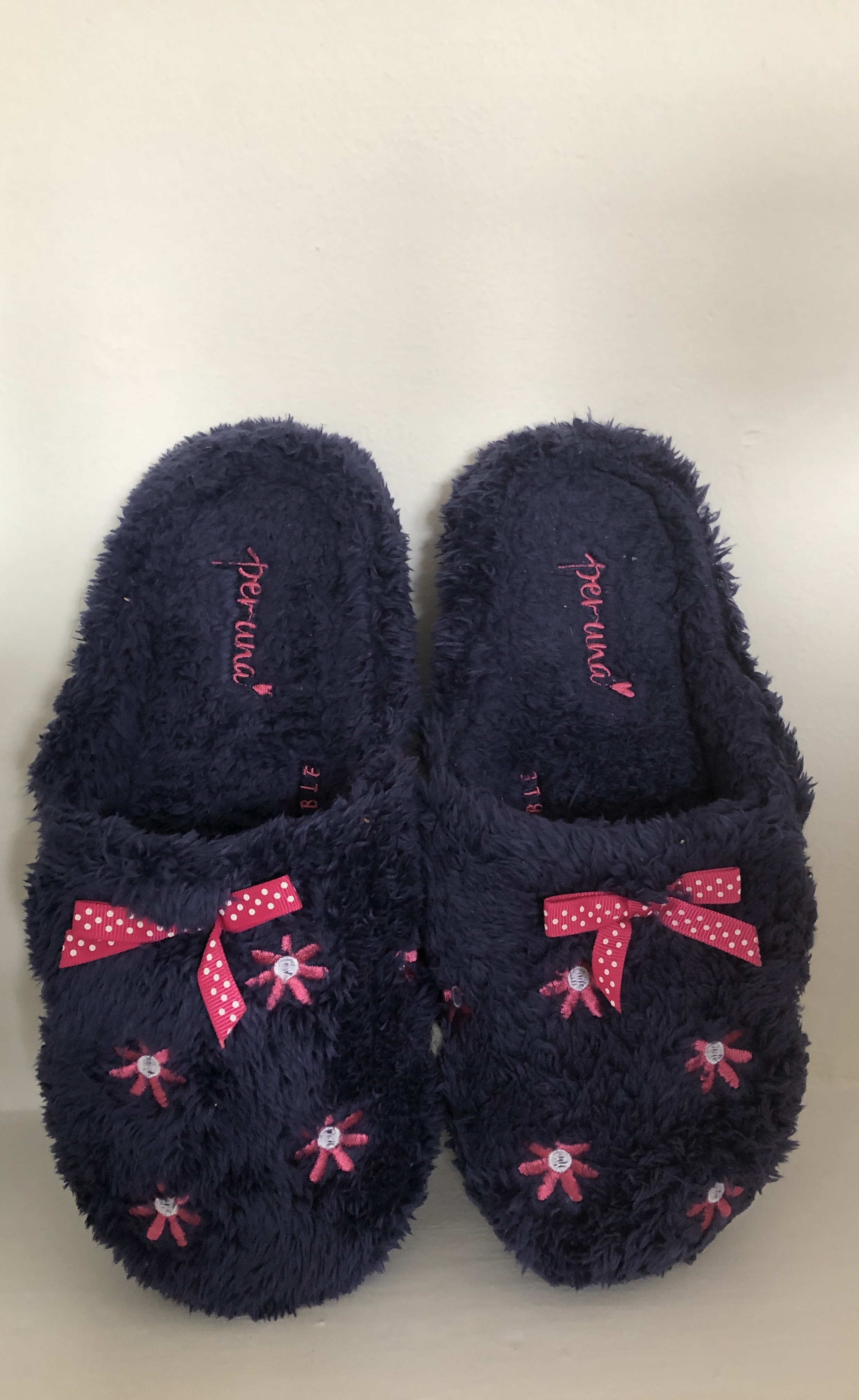 centro slippers